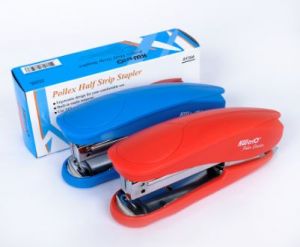 Bấm kim 3 KW TriO (05665 hoặc 05566)