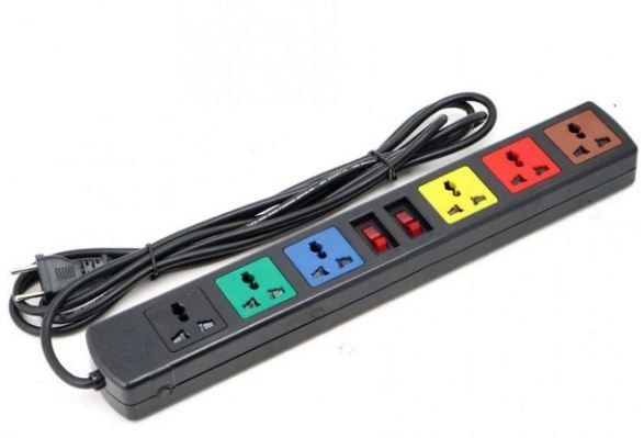 Ổ cắm 6D32N (ổ điện dài Lioa 6 ổ 3 chấu, 2 công tắc, dây 3m)