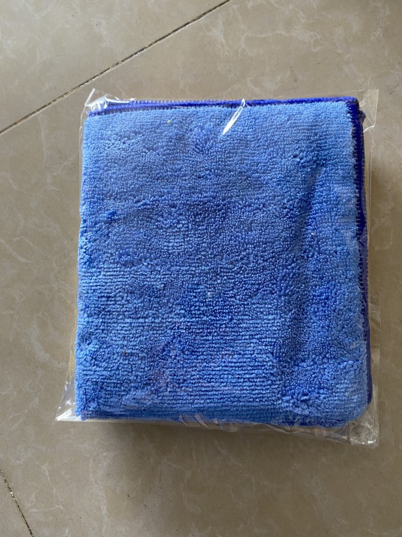 Khăn lông vuông tốt (AK2)