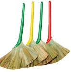 Chổi cỏ dày (thường-cán nhựa)