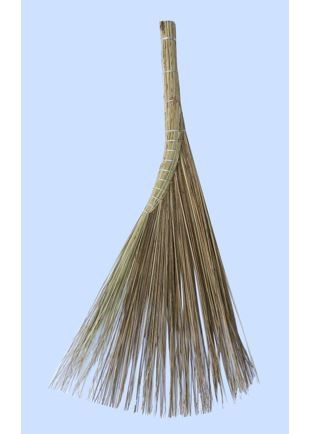 Chổi dừa (tàu cau cán ngắn, dây kẽm)